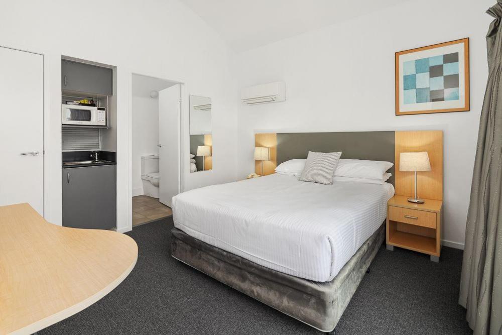 Corrigans Cove Aparthotel Batemans Bay Exterior photo