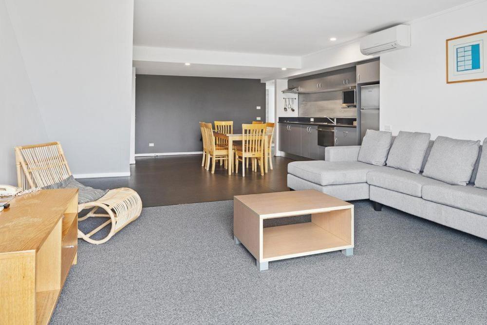 Corrigans Cove Aparthotel Batemans Bay Exterior photo