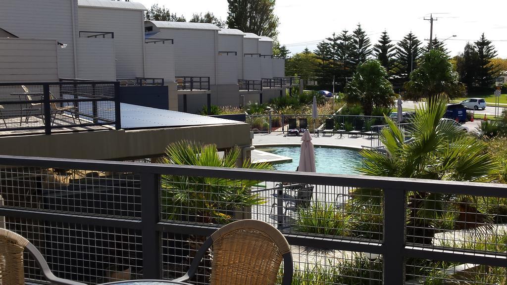 Corrigans Cove Aparthotel Batemans Bay Exterior photo